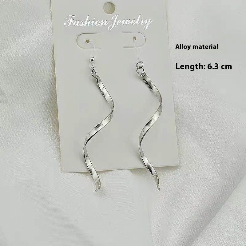 Twisted Silver Trendy Long Personalized Simple Non-pierced Ear Clip