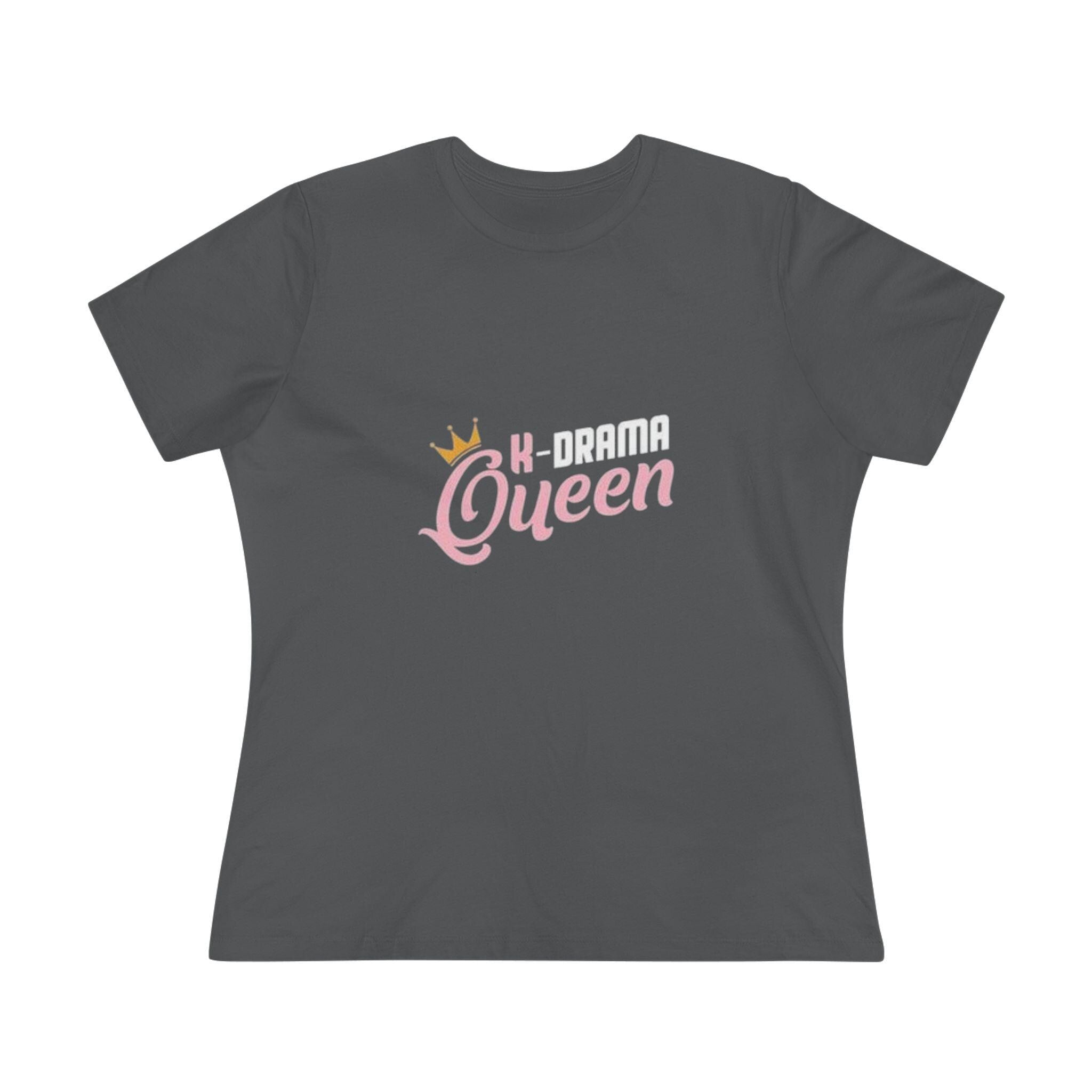 K-Drama Queen Womens Cotton Tee, Stylish & Comfortable, Perfect for K-Drama Fans, Trendy Gift for Drama Lovers, Casual Wear Tee