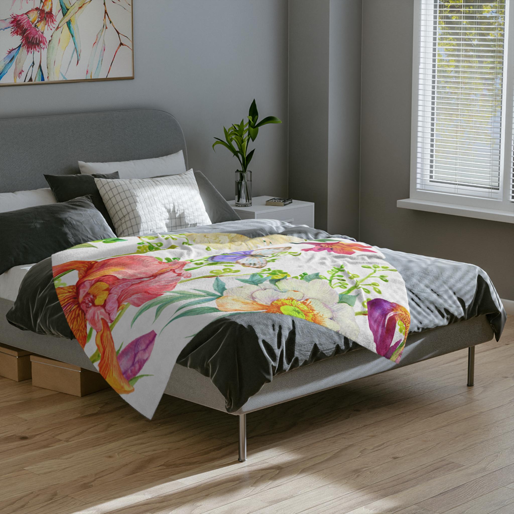 Floral Velveteen Microfiber Blanket | Cozy Floral Throw Blanket, Spring Home Decor, Gifts for Her, Butterfly Design, Soft Bedding